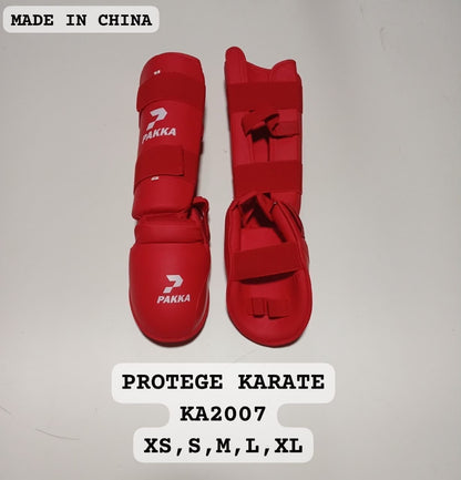 Protège-pieds et protège-tibias de karaté